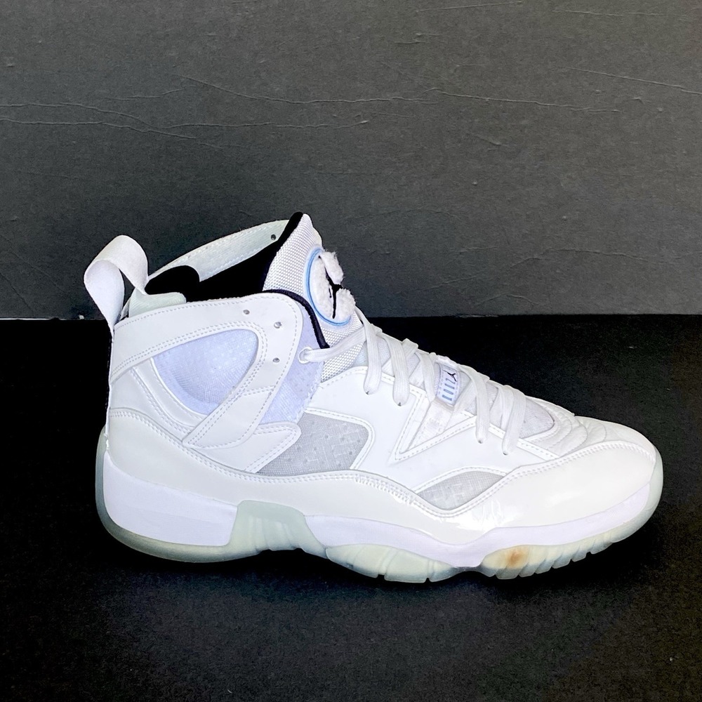 Nike Air Jordan Jumpman Two Trey Shoes White University Blue DO1925-104Size 11